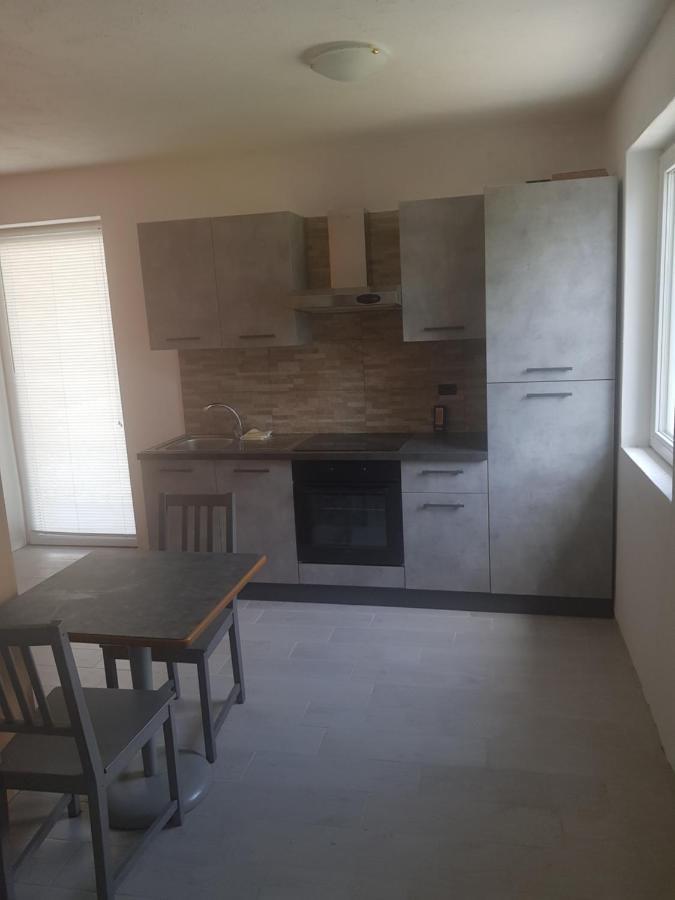 La Grolla Apartment Aosta Luaran gambar